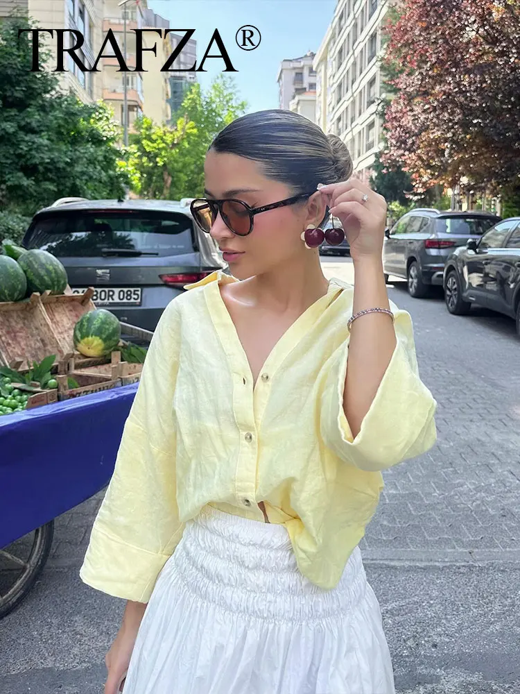 TRAFZA Women's Summer Cozy Blouse Lines Blend V-neck Lapel Long Wides Sleeve Single Breasted Loose Shirt Simple Versatile Tops
TRAFZA Women's Summer Cozy Blouse Lines Blend V-neck Lapel Long Wides Sleeve Single Breasted Loose Shirt Simple Versatile Tops