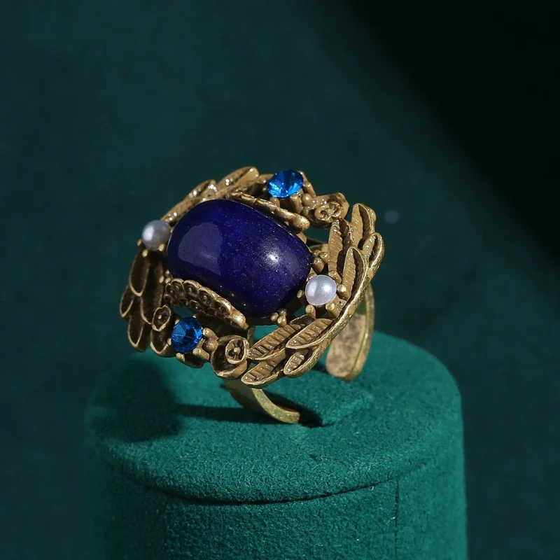 Vintage Gold Color Rings Antique Leaf Square Blue Natural Stone Jewelry for Woman Pearl Rhinestones Luxury Medieval Style New
Vintage Gold Color Rings Antique Leaf Square Blue Natural Stone Jewelry for Woman Pearl Rhinestones Luxury Medieval Style New