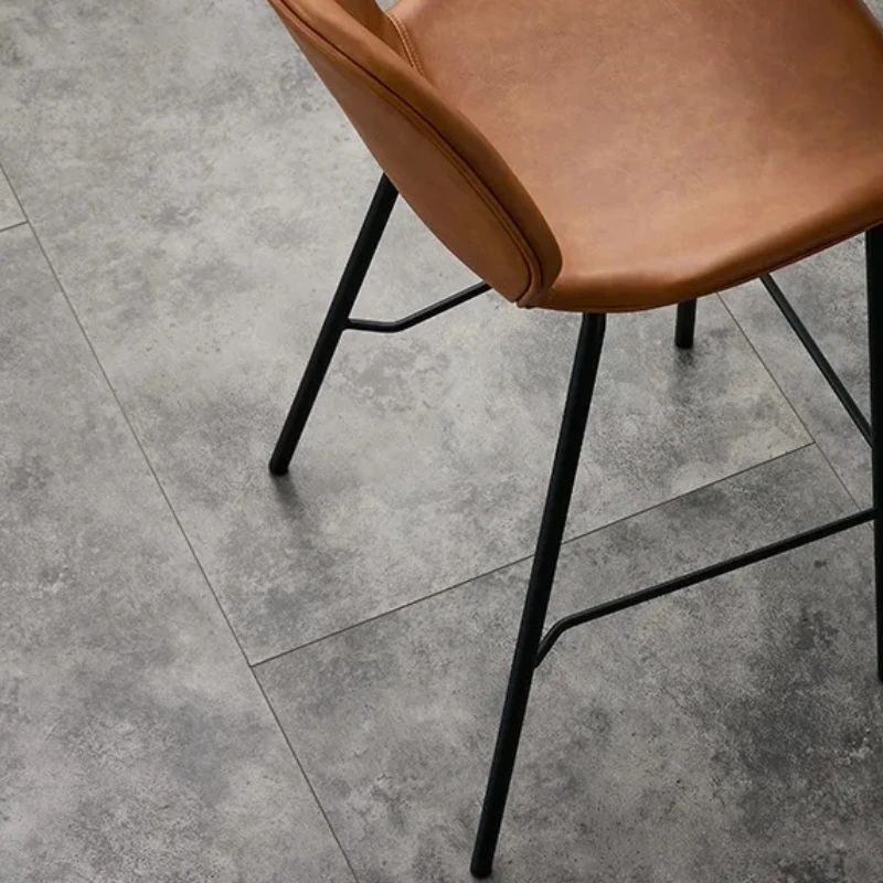 Luxury Bar Chair Modern Leather Waterproof Reception Desk Tools Bartender Tea Table Chair Sillas Doradas Elegantes Furniture
Luxury Bar Chair Modern Leather Waterproof Reception Desk Tools Bartender Tea Table Chair Sillas Doradas Elegantes Furniture