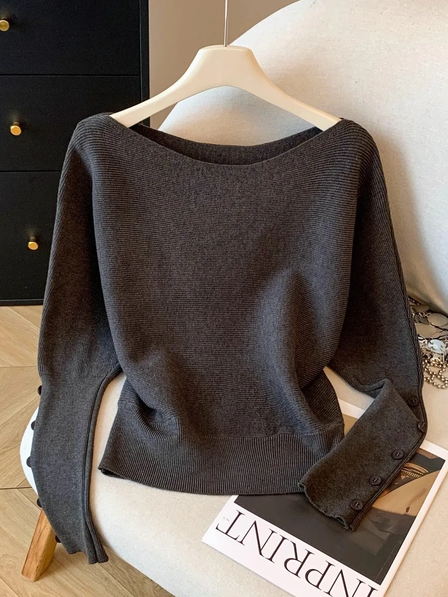 Женский вязаный топ свободного кроя с открытыми плечами, рукавами «летучая мышь» и вырезом на одно плечо, теплый белый, в корейском стиле, осенне-зимняя мода
Женский вязаный топ свободного кроя с открытыми плечами, рукавами «летучая мышь» и вырезом на одно плечо, теплый белый, в корейском стиле, осенне-зимняя мода