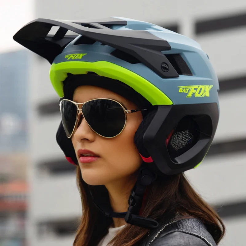 BATFOX 3/4 Bike Helmet Ear Protection Off Road Cycling Safely Cap Capacete Ciclismo casco Mountain Men Women MTB Bicycle Helmets
BATFOX 3/4 Bike Helmet Ear Protection Off Road Cycling Safely Cap Capacete Ciclismo casco Mountain Men Women MTB Bicycle Helmets