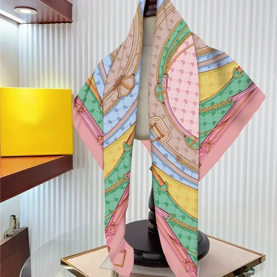 90cm French Love Circle Belt Chain, Luxury Twill Silk Scarf, Large Square Sunscreen Shawl, Fashion Decorative Scar
90cm French Love Circle Belt Chain, Luxury Twill Silk Scarf, Large Square Sunscreen Shawl, Fashion Decorative Scar