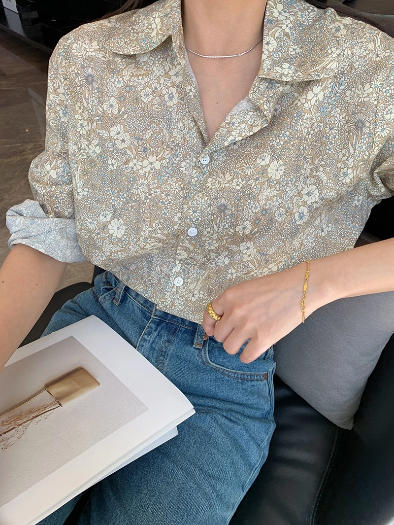 Romantic Vintage Milk Tea Color Print Loose Long Sve irt Cotton Fene Commute Sle Regular Fit Floral Print Blouse
Romantic Vintage Milk Tea Color Print Loose Long Sve irt Cotton Fene Commute Sle Regular Fit Floral Print Blouse
