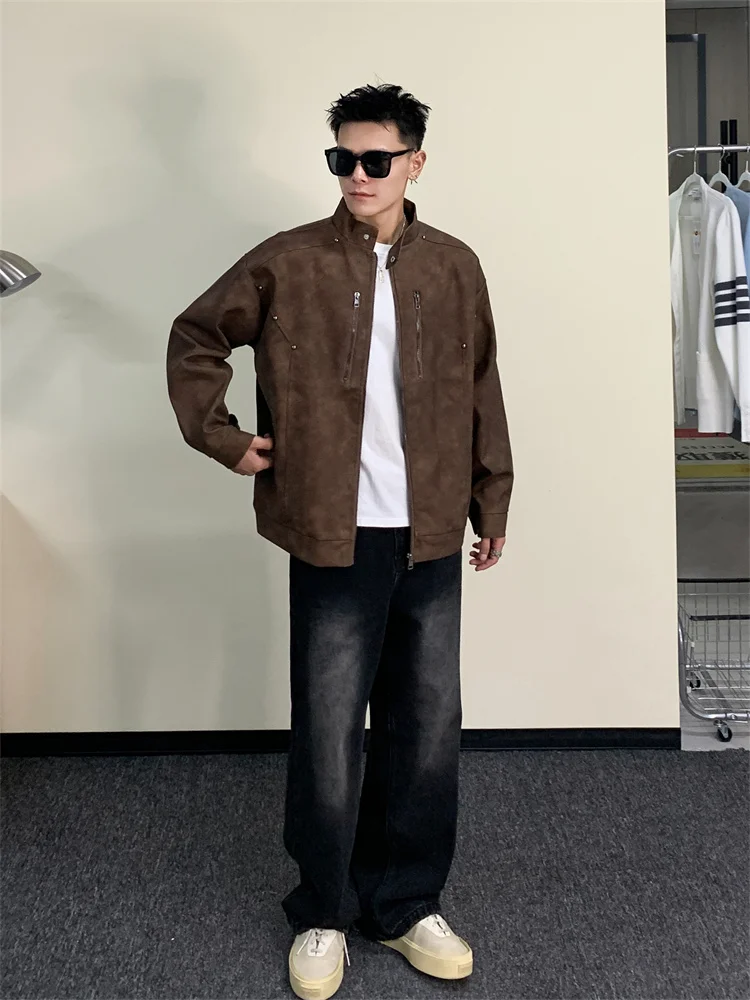 Мужской кожаный костюм в американском ретро-стиле: куртка-бомбер и брюки, коричневый, для подростков, повседневный спортивный комплект с длинными рукавами
Мужской кожаный костюм в американском ретро-стиле: куртка-бомбер и брюки, коричневый, для подростков, повседневный спортивный комплект с длинными рукавами