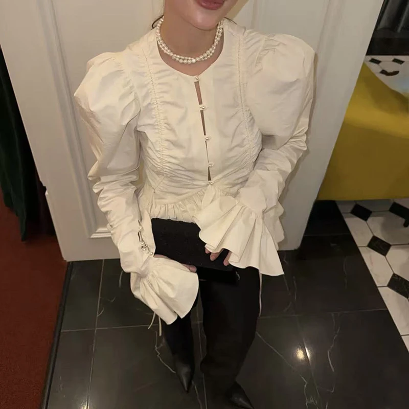 Summer New Women's Solid Commute Shirts Casual Hollow Out Tie Up Vacation Tops Fashion Irregular Lace Long Sleeve Blouse
Summer New Women's Solid Commute Shirts Casual Hollow Out Tie Up Vacation Tops Fashion Irregular Lace Long Sleeve Blouse