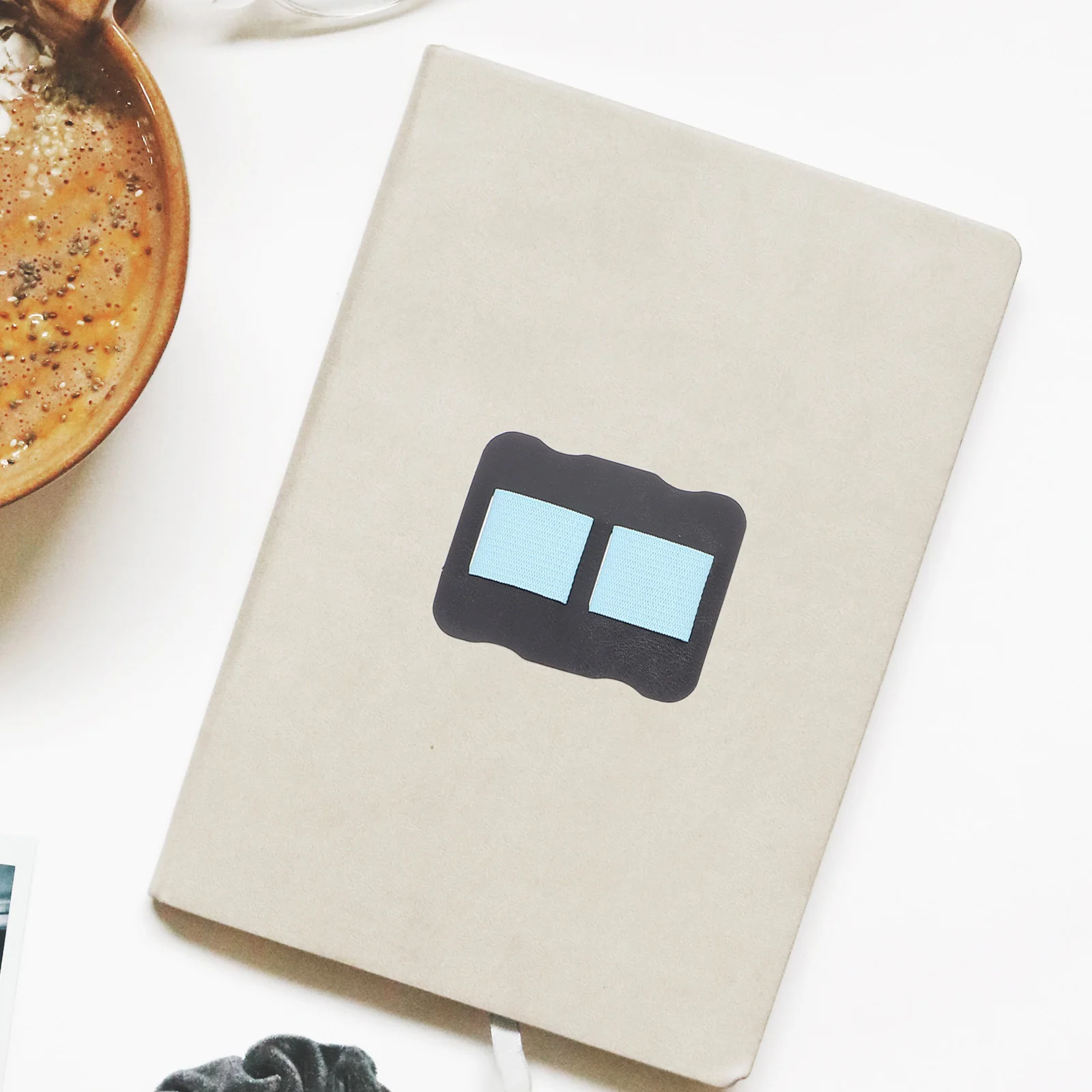 8 шт. деловые аксессуары, эластичная лента, держатель для ручек, зажим, самоклеящийся для тетрадей, журналов, планировщиков, офиса, школы
8 шт. деловые аксессуары, эластичная лента, держатель для ручек, зажим, самоклеящийся для тетрадей, журналов, планировщиков, офиса, школы