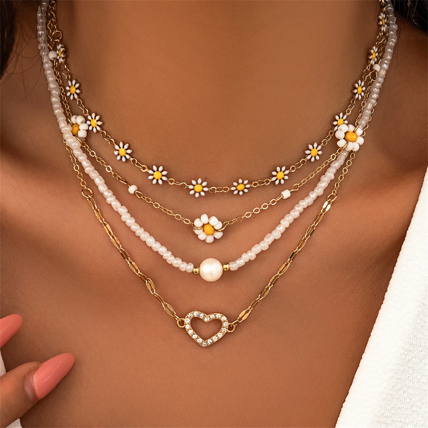 Trendy Boho Layered Daisy Flower Pearl Heart Choker Necklace Feminine Multi Layer Statement Jewelry For Women Daily Party Wear
Trendy Boho Layered Daisy Flower Pearl Heart Choker Necklace Feminine Multi Layer Statement Jewelry For Women Daily Party Wear