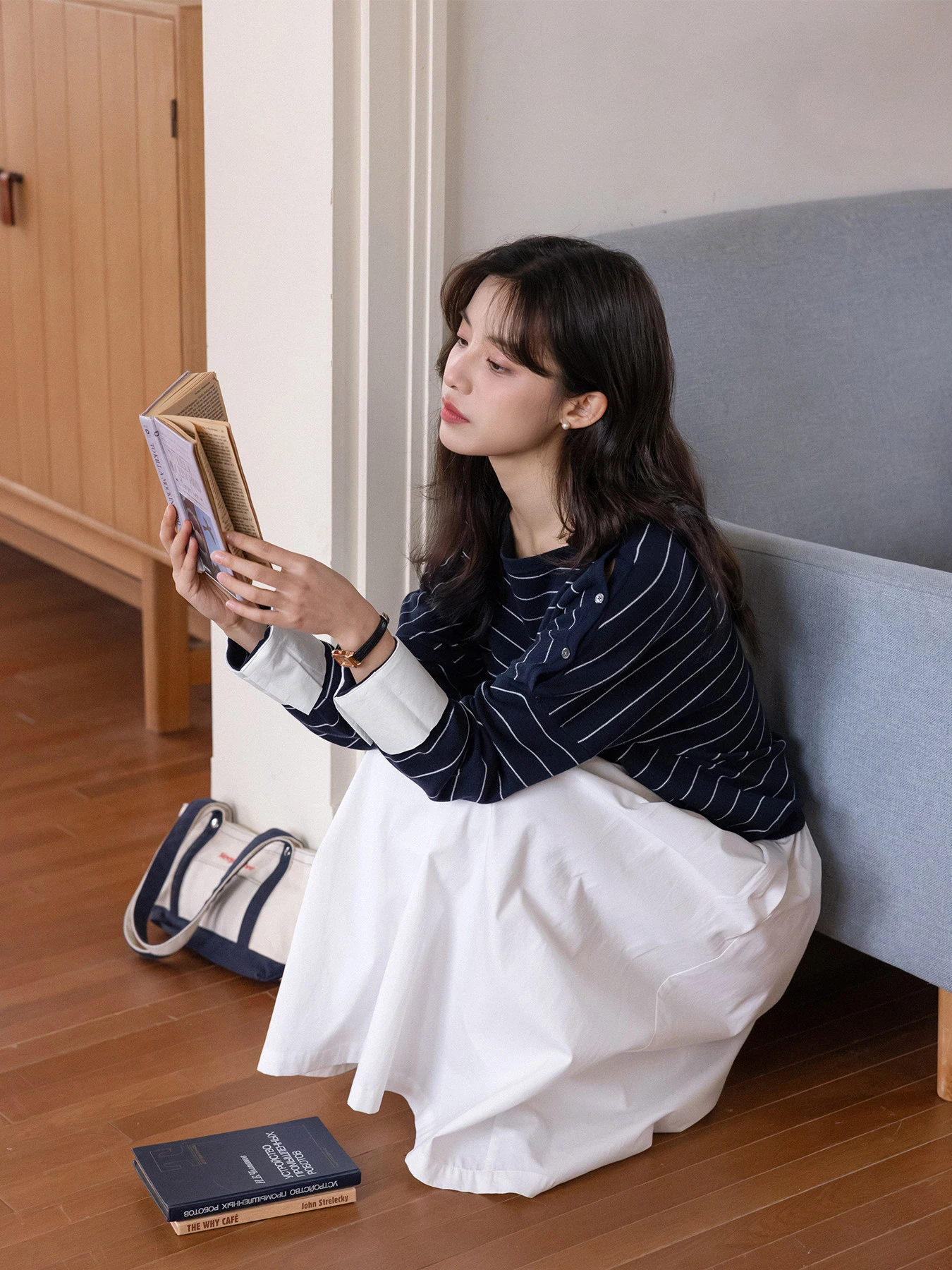 Women's Knitted Shirt Sleeve Knitwear Button One-Shoulder Patchwork Striped Sweater Casual Loose Fit Long Sleeve Thermal Top
Women's Knitted Shirt Sleeve Knitwear Button One-Shoulder Patchwork Striped Sweater Casual Loose Fit Long Sleeve Thermal Top
