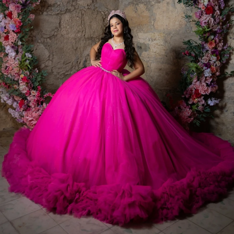 Розово-красные блестящие платья Quinceanera с открытыми плечами, многоуровневое тюлевое платье для вечеринки, дня рождения, сладкое платье 16, Vestidos 15 De Anos
Розово-красные блестящие платья Quinceanera с открытыми плечами, многоуровневое тюлевое платье для вечеринки, дня рождения, сладкое платье 16, Vestidos 15 De Anos