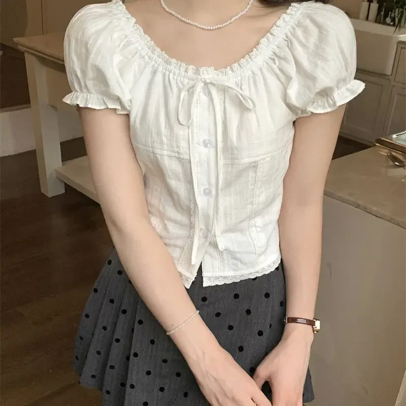 Girl-like Cute Lace Short-sleeved Shirt Women's Puff Sleeve Shirt Sweet Short Top Solid Color Short Sleeve Shirt Summer
Girl-like Cute Lace Short-sleeved Shirt Women's Puff Sleeve Shirt Sweet Short Top Solid Color Short Sleeve Shirt Summer