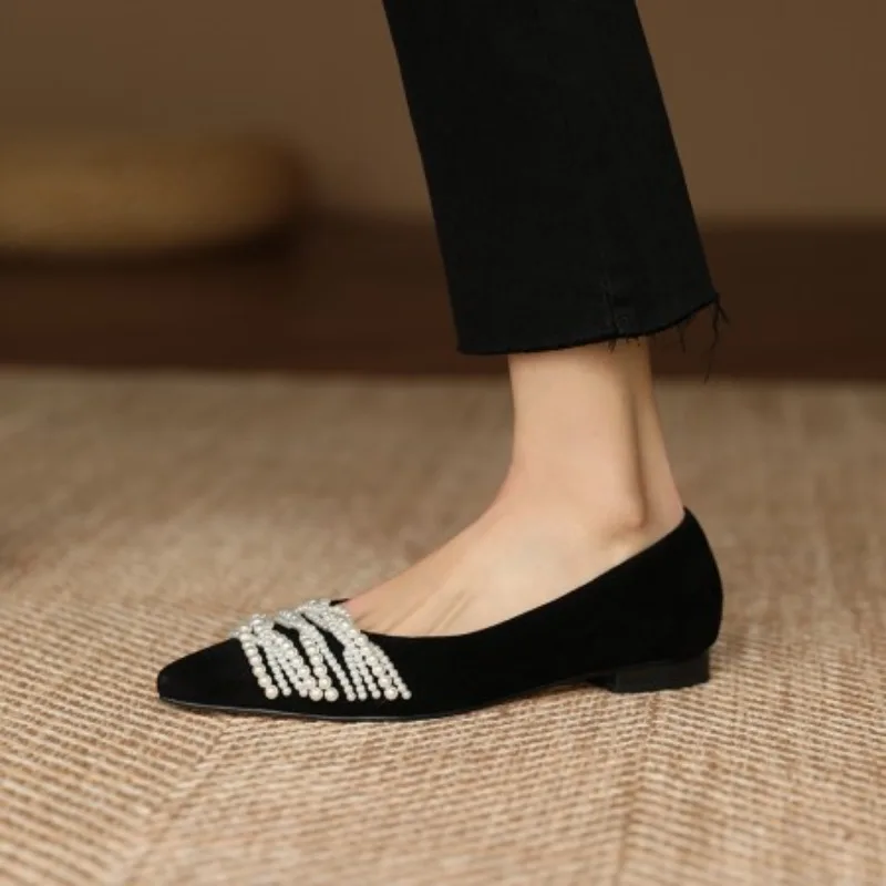 French Single Shoes Women's 2025 Autumn Niche Pearls Shallow Mouth Pointed High Heels Stilettos Fashion All-match Personality 
French Single Shoes Women's 2025 Autumn Niche Pearls Shallow Mouth Pointed High Heels Stilettos Fashion All-match Personality