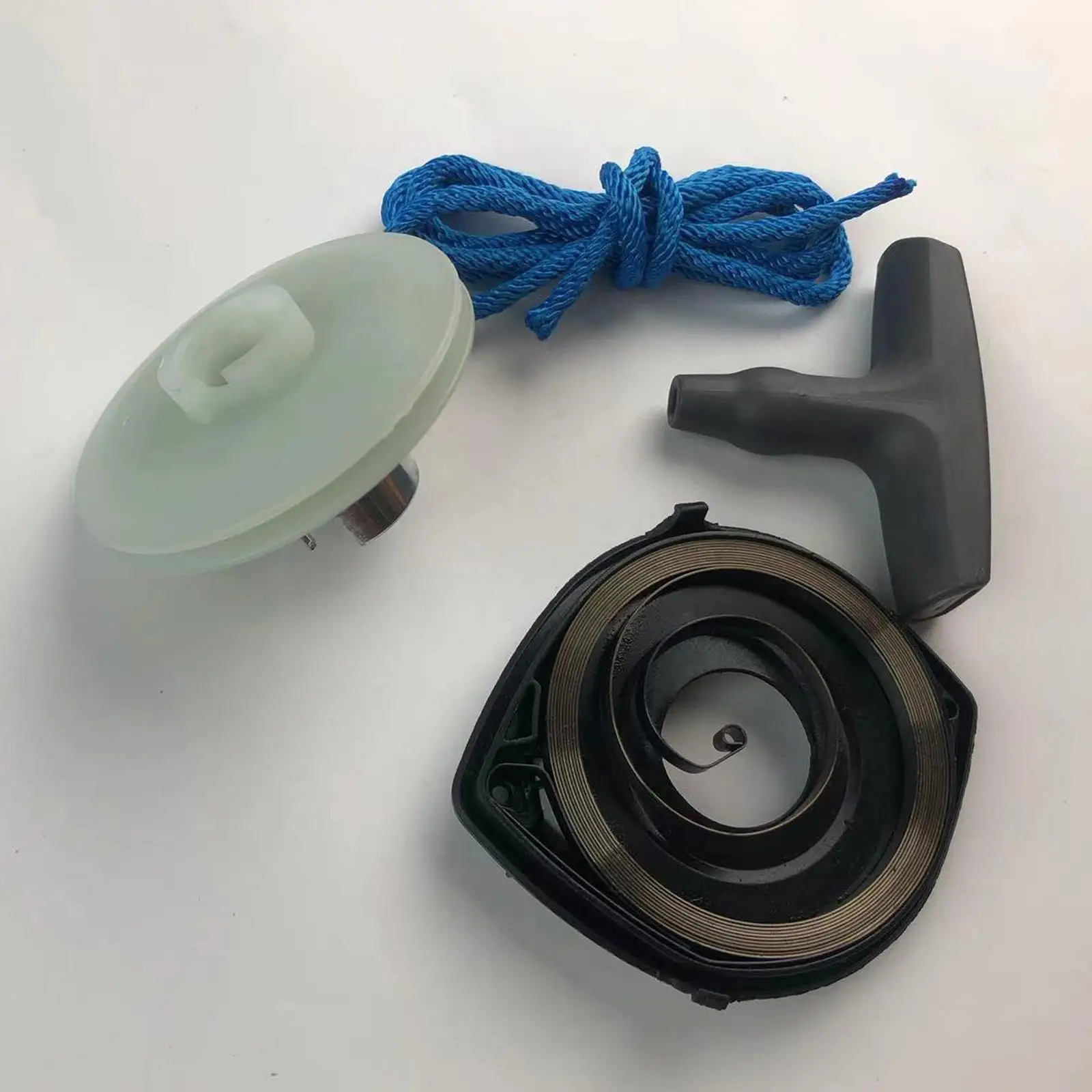 Chainsaw Starter Handle Complete Kit Pulley Rope Rewind Spring Replacement for K650 K750 K760 K960 K970 K970II
Chainsaw Starter Handle Complete Kit Pulley Rope Rewind Spring Replacement for K650 K750 K760 K960 K970 K970II