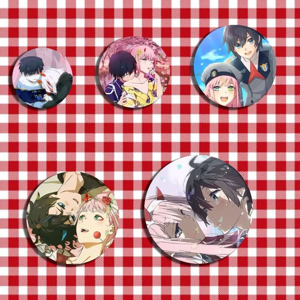 Darling In The Franxx 02 x Hiro Icon Badge Handmade Tinplate Brooch for Chest Ornament Gifts Easter decorations
Darling In The Franxx 02 x Hiro Icon Badge Handmade Tinplate Brooch for Chest Ornament Gifts Easter decorations