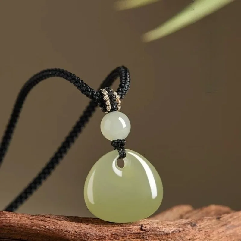 Подвеска Lucky Bag Prefer Ice-bottomed из зеленого нефрита, легкое роскошное нишевое новое китайское ожерелье
Подвеска Lucky Bag Prefer Ice-bottomed из зеленого нефрита, легкое роскошное нишевое новое китайское ожерелье