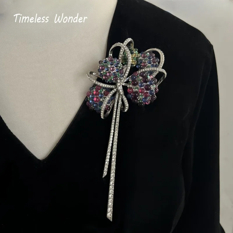 Timeless Wonder Fancy Zircon Floral Brooch Pins for Women Designer Jewelry Runway Rare Luxury Gift Vintage Art Deco 5381
Timeless Wonder Fancy Zircon Floral Brooch Pins for Women Designer Jewelry Runway Rare Luxury Gift Vintage Art Deco 5381