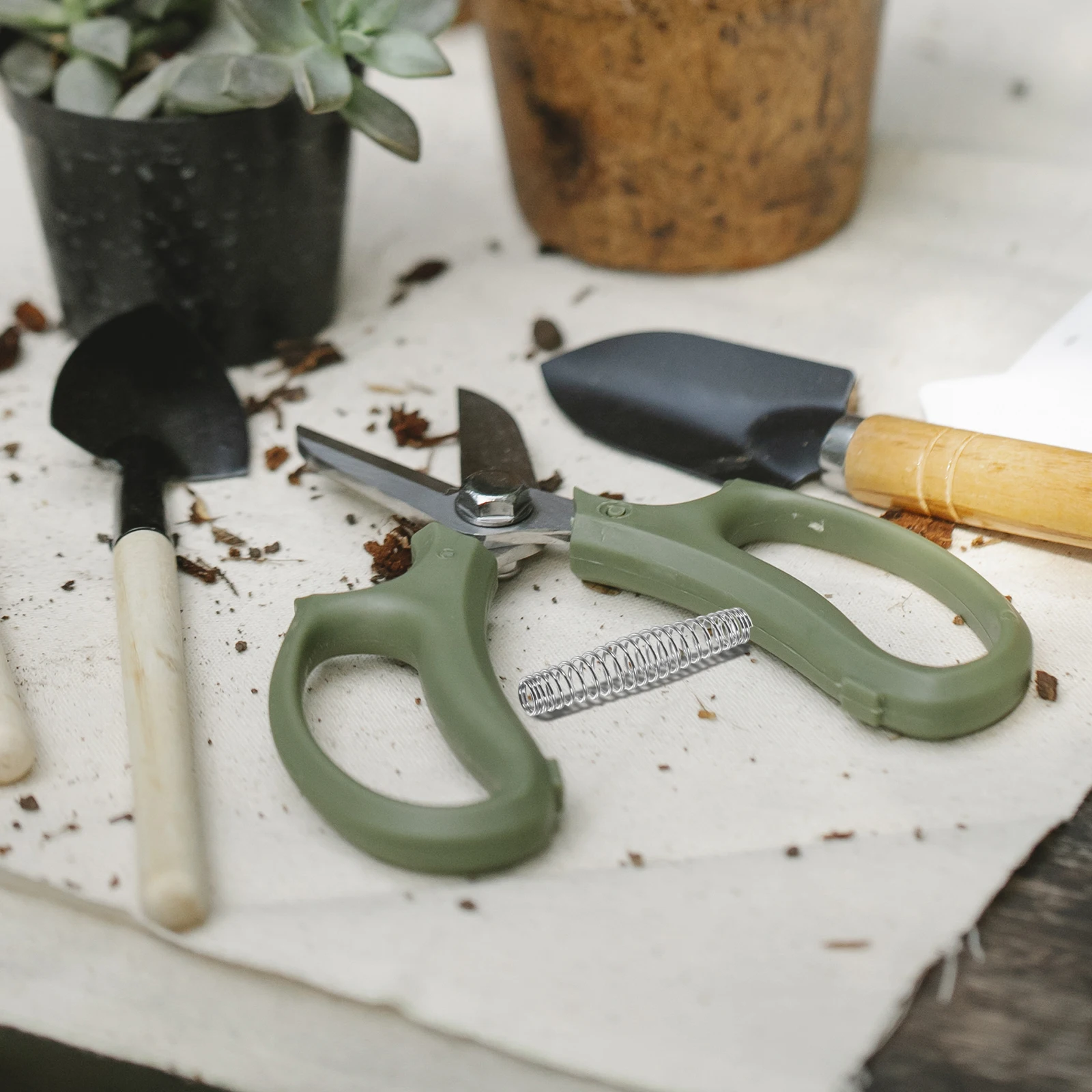 20 Pcs Garden Shears Spring Cutting Parts Pruner Tool Precision Springs Replacement Trimming Bypass Hand Pruner Spring Part
20 Pcs Garden Shears Spring Cutting Parts Pruner Tool Precision Springs Replacement Trimming Bypass Hand Pruner Spring Part