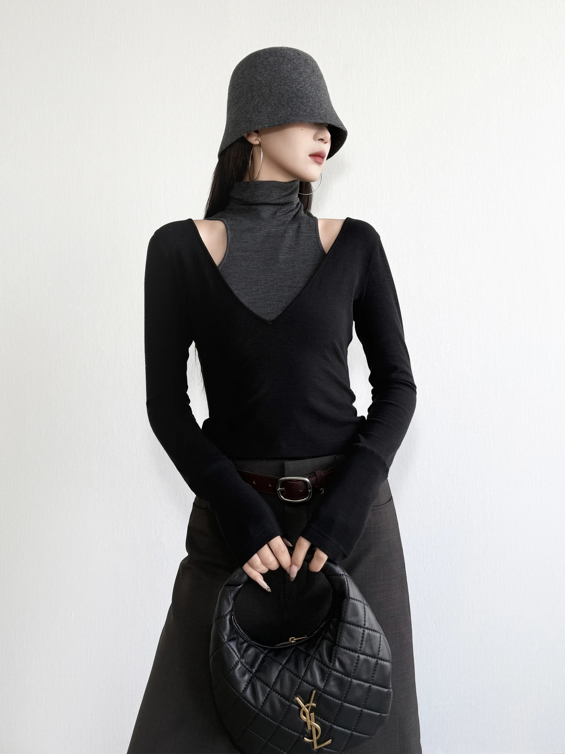 NancyCavally Cloud Soft Selective Wool High Collar Hollow out Fake Two-Piece Knitted Base Layer Street Sle Slim Fit Long Sl...
NancyCavally Cloud Soft Selective Wool High Collar Hollow out Fake Two-Piece Knitted Base Layer Street Sle Slim Fit Long Sl...