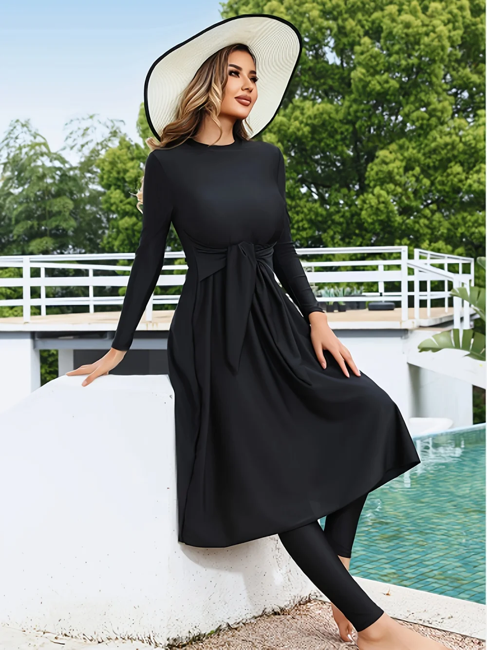 New Chic Modest Swimwear Burkini Femmes Elegance All Coverage Swimwear for Muslim Women Black long sleeved Dress with Pant
New Chic Modest Swimwear Burkini Femmes Elegance All Coverage Swimwear for Muslim Women Black long sleeved Dress with Pant