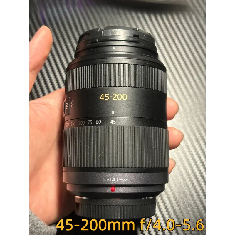 95% новый, оригинальный объектив Panasonic G VARIO 45-200mm f/4.0-5.6 MEGA OIS (H-FS045200) с функцией макросъемки, 4/3 формат.
95% новый, оригинальный объектив Panasonic G VARIO 45-200mm f/4.0-5.6 MEGA OIS (H-FS045200) с функцией макросъемки, 4/3 формат.