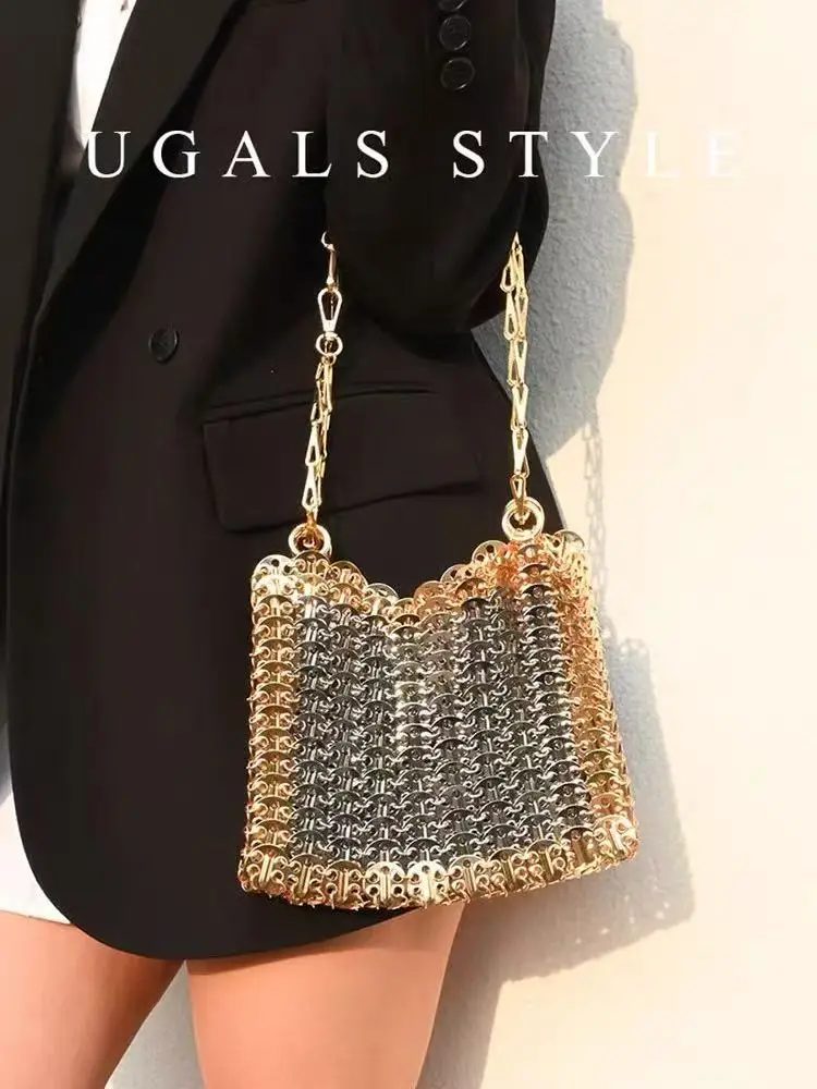 Bling Shiny Silver Gold Metal Sequined Woven Handmade Shoulder Underarm Bag Fashion Women Handbag Mobile Phone Bag Crossbody Bag
Bling Shiny Silver Gold Metal Sequined Woven Handmade Shoulder Underarm Bag Fashion Women Handbag Mobile Phone Bag Crossbody Bag