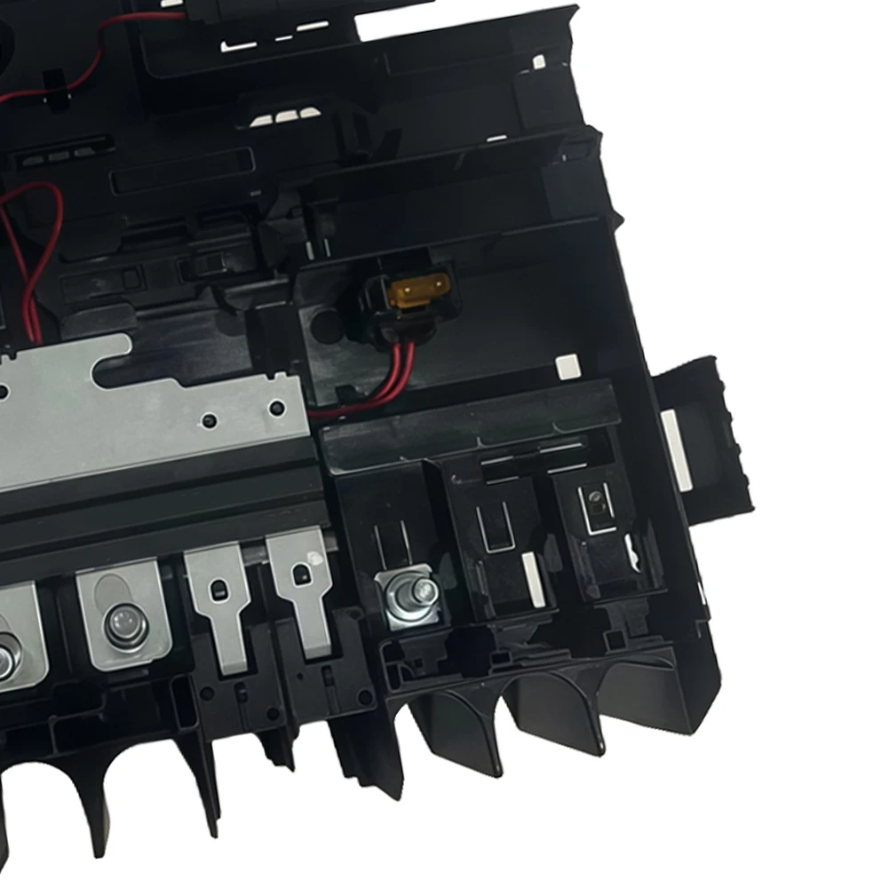 Replacement Battery Distribution Fuse Block with Part Number 85015807 for Chevy For Silverado 1500 2019-2024 Models
Replacement Battery Distribution Fuse Block with Part Number 85015807 for Chevy For Silverado 1500 2019-2024 Models