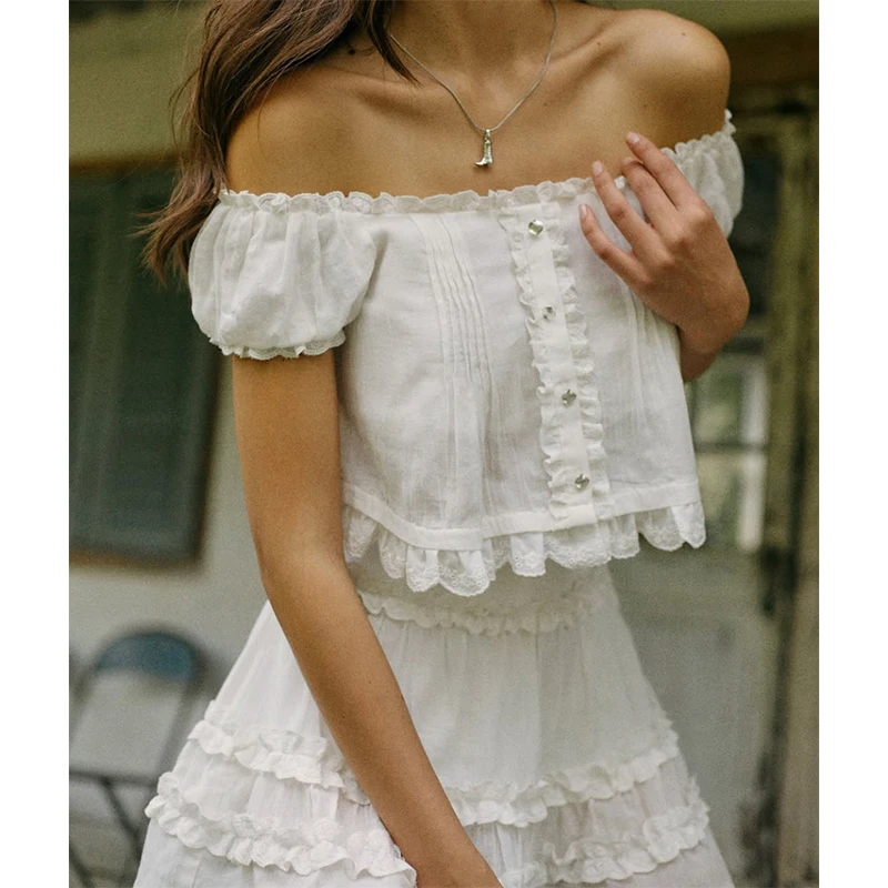 Sexy Off Shoulder White Cropped Shirt Women Front Button Short Sleeve Cotton Summer Blouse Sweet Tops New 2025
Sexy Off Shoulder White Cropped Shirt Women Front Button Short Sleeve Cotton Summer Blouse Sweet Tops New 2025