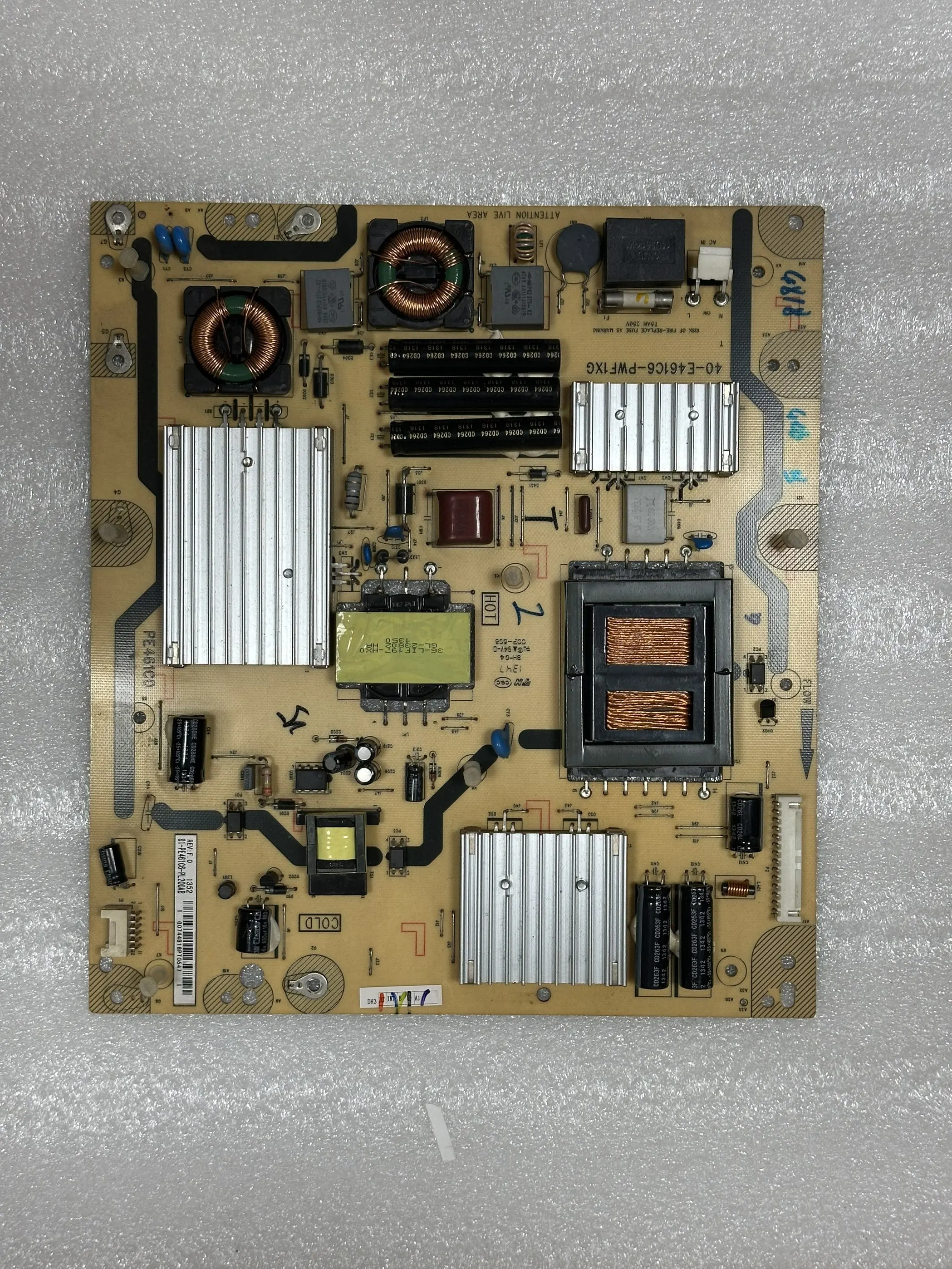 Original TCL65F3500A-3D power supply 40-E461C6-PWF1XG/E1XG 81-PE461C6-PL200AB
Original TCL65F3500A-3D power supply 40-E461C6-PWF1XG/E1XG 81-PE461C6-PL200AB