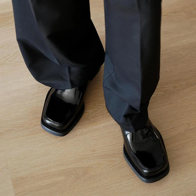 Men's And Women's Thick Heel Square Toe Leather Shoes Casual Business Style Increased Height Wedding Shoes British Style
Men's And Women's Thick Heel Square Toe Leather Shoes Casual Business Style Increased Height Wedding Shoes British Style