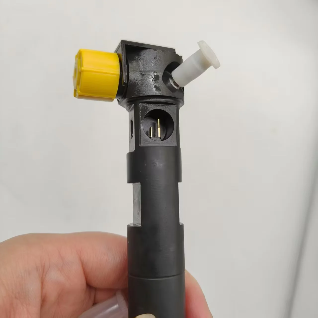 High Quality 28229873 33800-4A710 338004A710 Common Rail Injector for Hyundai
High Quality 28229873 33800-4A710 338004A710 Common Rail Injector for Hyundai