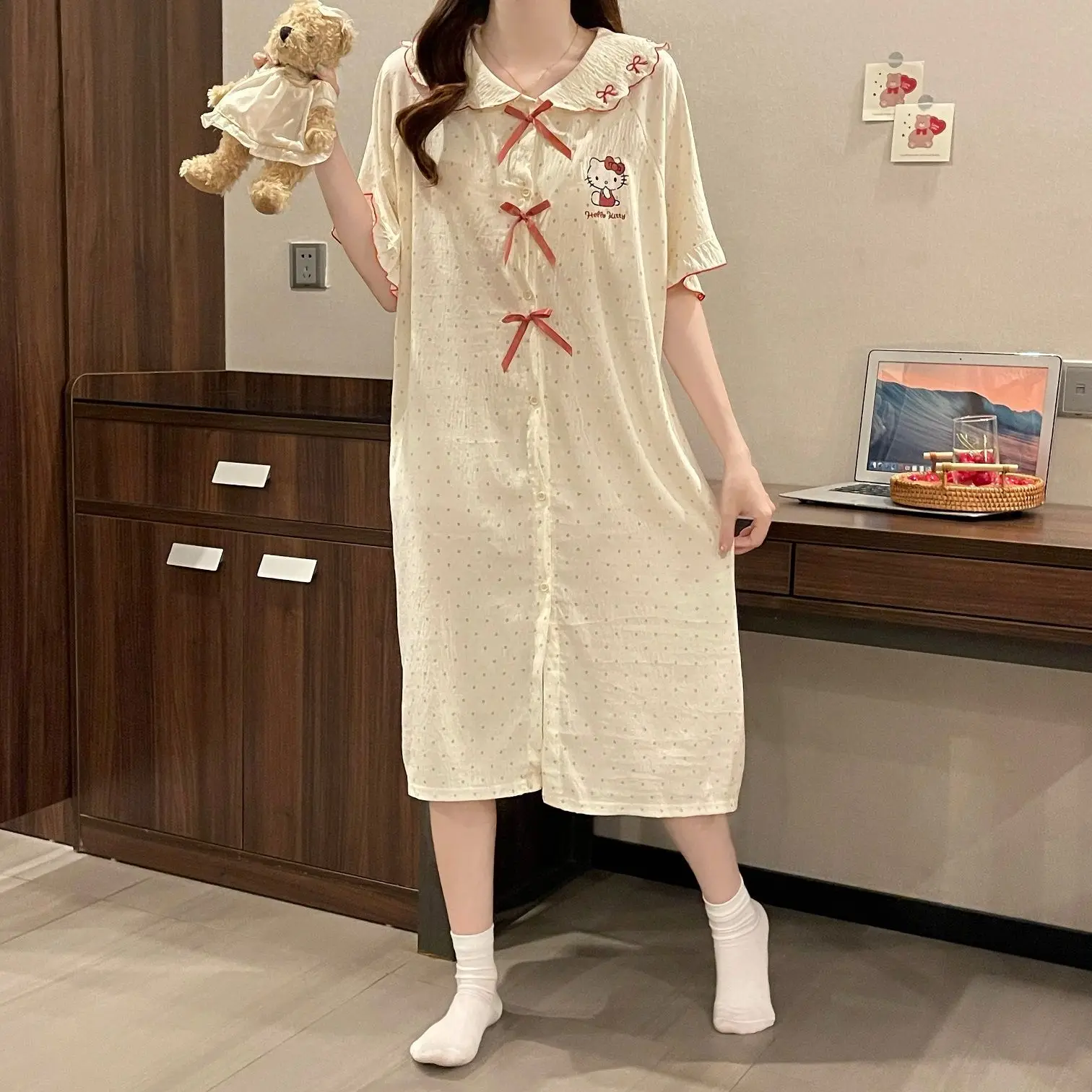 Пижамное платье Sanrio Hello Kitty, женская ночная юбка, летняя юбка для сна, длинные платья с короткими рукавами, одежда для сна, домашняя одежда в стиле принцессы
Пижамное платье Sanrio Hello Kitty, женская ночная юбка, летняя юбка для сна, длинные платья с короткими рукавами, одежда для сна, домашняя одежда в стиле принцессы