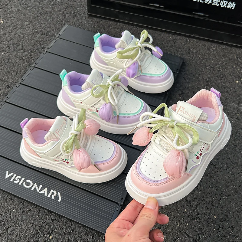 Brand fashion new children's sports shoes mesh upper breathable casual flat shoes outdoor lightweight girls non-slip shoes
Brand fashion new children's sports shoes mesh upper breathable casual flat shoes outdoor lightweight girls non-slip shoes