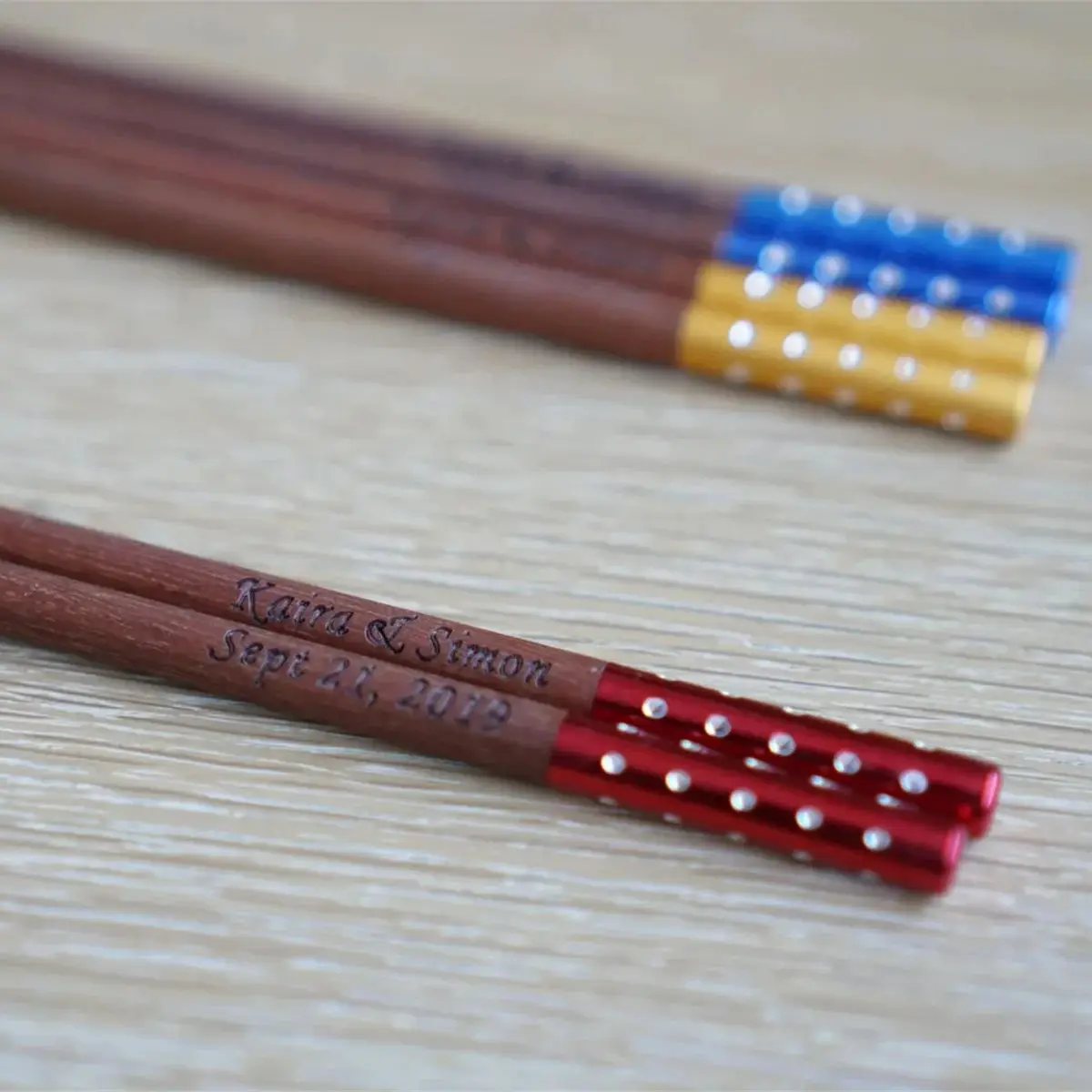 100pr Персонализированные палочки для еды с бесплатной крышкой | Пользовательские китайские свадебные сувениры | Свадебный подарок | Деревянные палочки для еды с гравировкой
100pr Персонализированные палочки для еды с бесплатной крышкой | Пользовательские китайские свадебные сувениры | Свадебный подарок | Деревянные палочки для еды с гравировкой