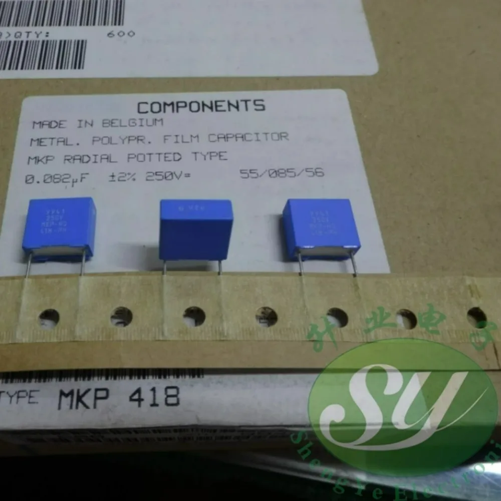20pcs/lot MKP418 0.082uf 250v 82nf 823 G Brand New 10mm High-precision Film Capacitor (Accuracy: 2%)
20pcs/lot MKP418 0.082uf 250v 82nf 823 G Brand New 10mm High-precision Film Capacitor (Accuracy: 2%)