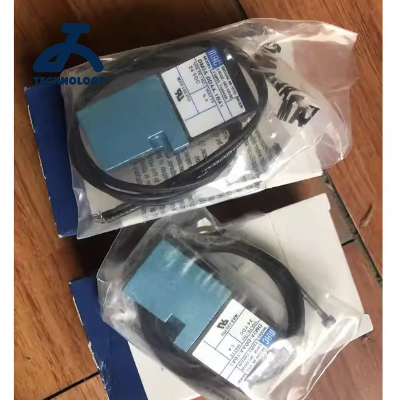 Пневматический электромагнитный клапан MAC DM3A-DDAA-1BA DM3A-DDAP-1DM DM3A-DDFJ-1JB DM3A-DDFJ-1KJ DM3A-DDAJ-1JB
Пневматический электромагнитный клапан MAC DM3A-DDAA-1BA DM3A-DDAP-1DM DM3A-DDFJ-1JB DM3A-DDFJ-1KJ DM3A-DDAJ-1JB