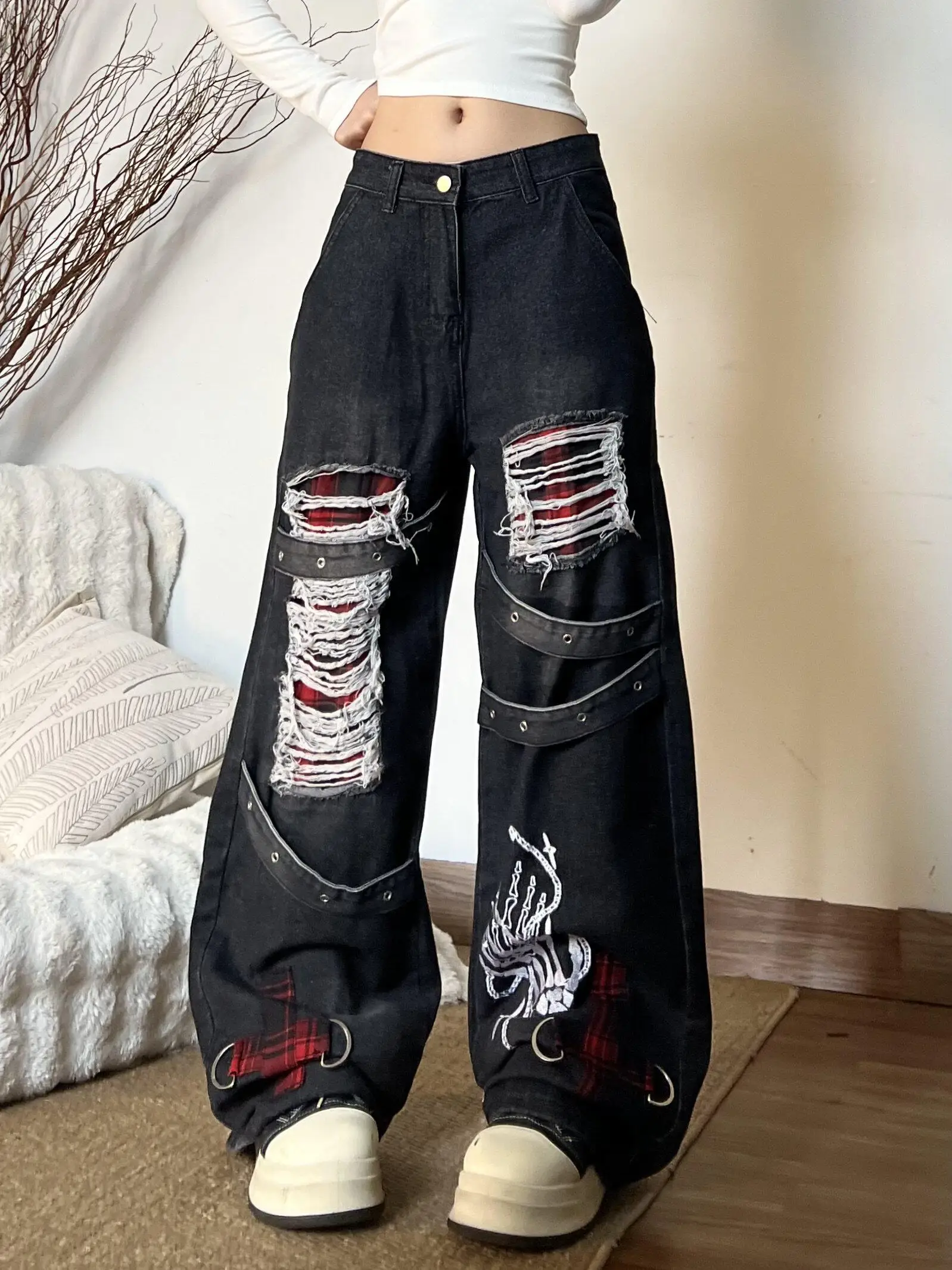 Extended Length Unique Hole Denim Jeans Women's American High Street Y2K Subculture Slimming Wide Leg Long Pants
Extended Length Unique Hole Denim Jeans Women's American High Street Y2K Subculture Slimming Wide Leg Long Pants