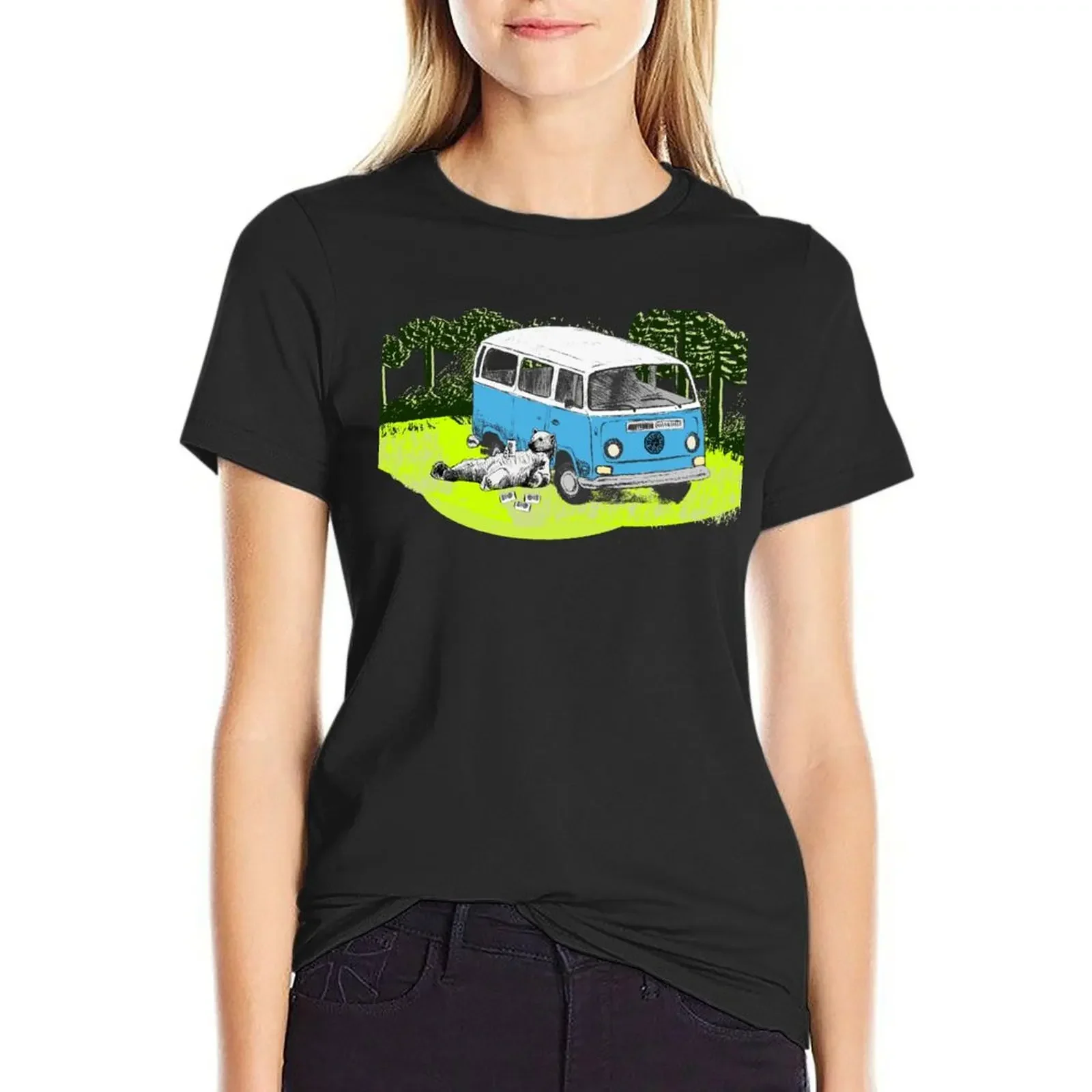Polar bear relaxing on lost island - Dharma beer T-Shirt plus size tops sports fans oversized cat shirts for Women
Polar bear relaxing on lost island - Dharma beer T-Shirt plus size tops sports fans oversized cat shirts for Women