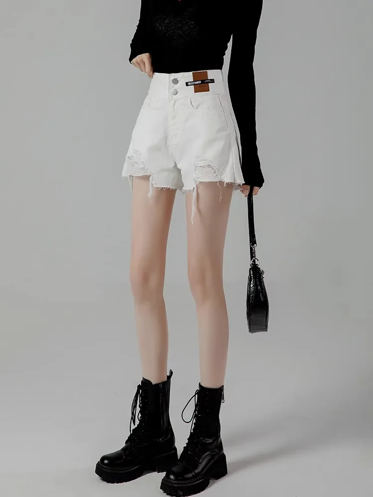 High Waist Short Jeans Women's Slimming Hot Pants Summer New Style A-Line Frayed Hole Shorts Small Size Spicy Girl
High Waist Short Jeans Women's Slimming Hot Pants Summer New Style A-Line Frayed Hole Shorts Small Size Spicy Girl