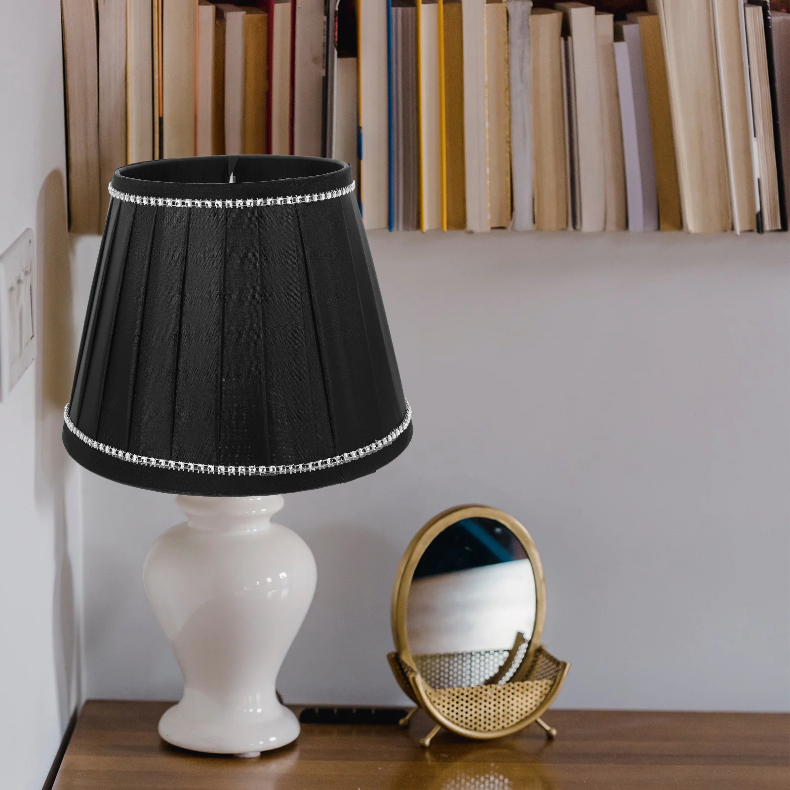 E27 Pleated Fabric Lamp Shade Strong Light Cover for Table Desk Lamp Not Easy to Tear Deform Break Light Shades
E27 Pleated Fabric Lamp Shade Strong Light Cover for Table Desk Lamp Not Easy to Tear Deform Break Light Shades