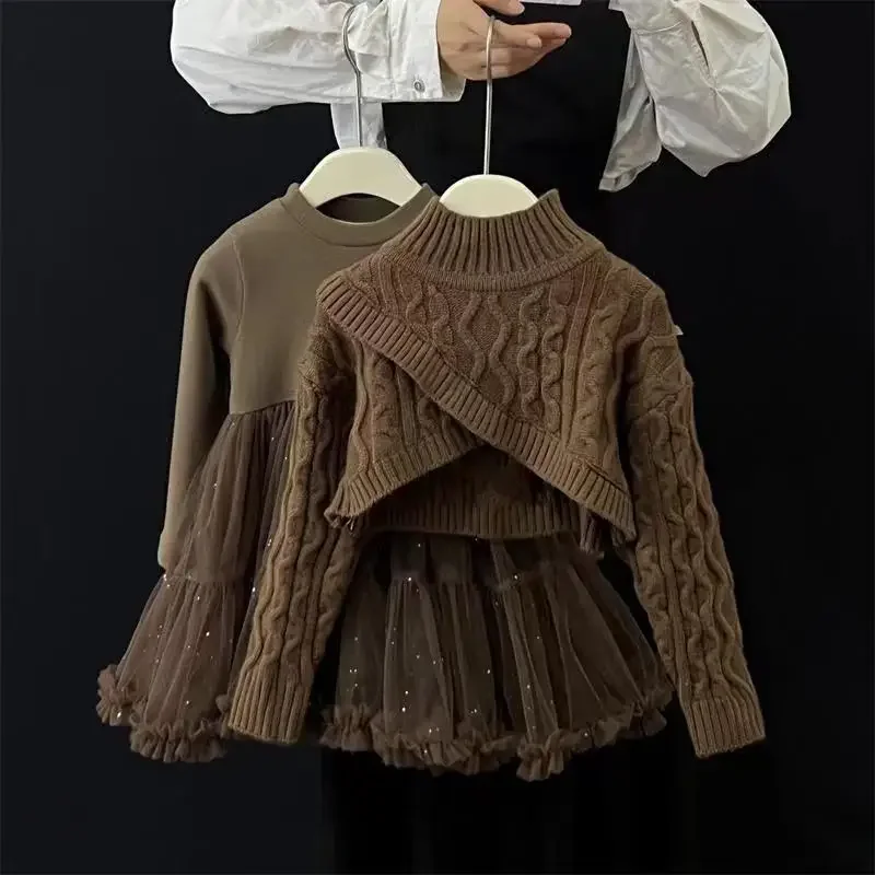 Girls Clothes Set Autumn Winter Children Fashion Woolen Sweater Coat Knitted Tops + Vest + Leather Skirt Fashion Clothing
Girls Clothes Set Autumn Winter Children Fashion Woolen Sweater Coat Knitted Tops + Vest + Leather Skirt Fashion Clothing