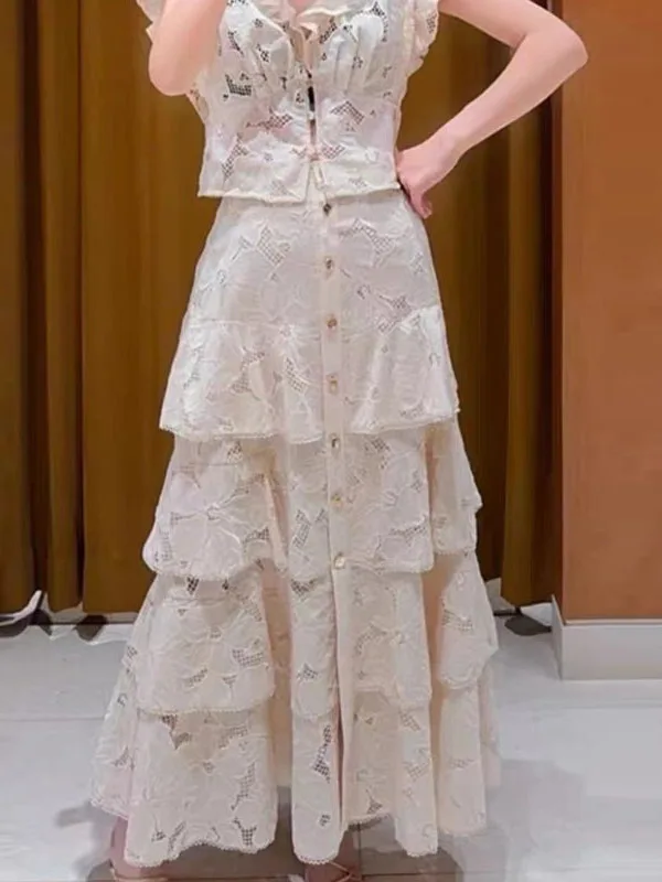 S Home Summer Vaion Sle V-Ne Lace Trim Blouse Top Multi-Layer Splicing Cake Skirt Hollow out Design Cotton Material
S Home Summer Vaion Sle V-Ne Lace Trim Blouse Top Multi-Layer Splicing Cake Skirt Hollow out Design Cotton Material