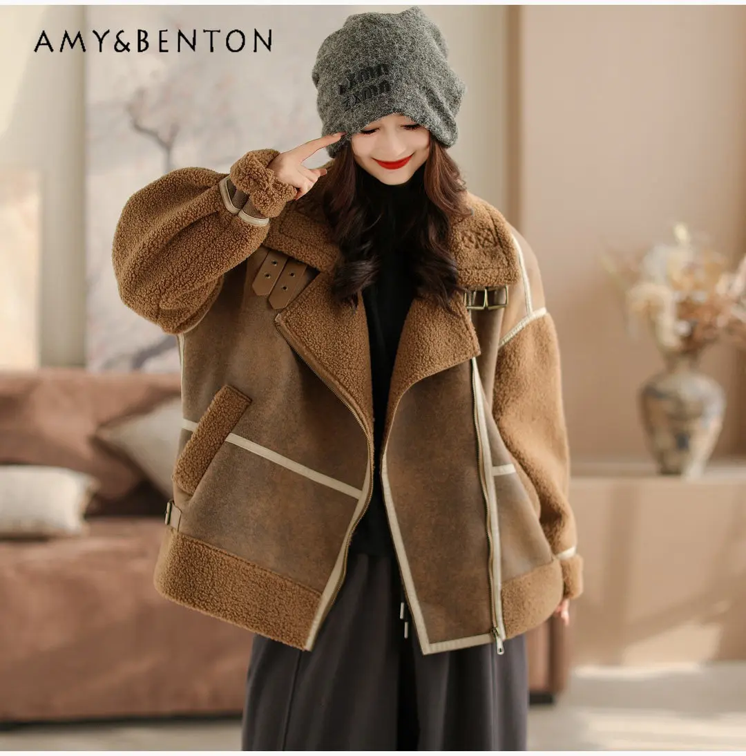 Осенне-зимняя женская куртка в корейском ретро-стиле: художественная, свободная, повседневная, из флиса с эффектом зернистости, в стиле пэчворк, цвета кофе, серый, бежевый, красный, черный, хаки
Осенне-зимняя женская куртка в корейском ретро-стиле: художественная, свободная, повседневная, из флиса с эффектом зернистости, в стиле пэчворк, цвета кофе, серый, бежевый, красный, черный, хаки