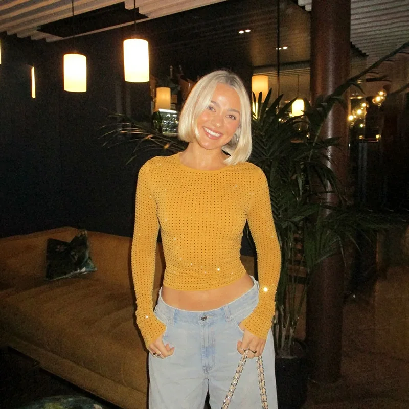 Crystal Round Neck Rhinestone Sparkling Long Sleeved Top For Women 2025 Autumn New Fashion Versatile Solid Color Top For Women
Crystal Round Neck Rhinestone Sparkling Long Sleeved Top For Women 2025 Autumn New Fashion Versatile Solid Color Top For Women