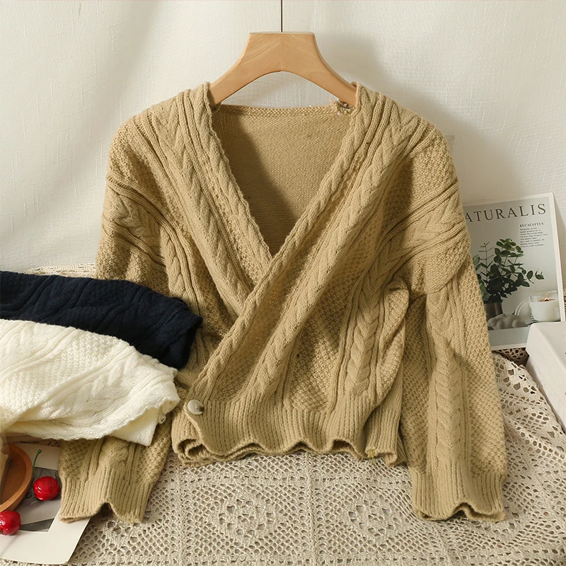 ITOOLIN Women Vintage V-Neck Irregular Sweater Coat Causal Long Sleeved Knit Cardigan Solid Thickened Warm Outwear
ITOOLIN Women Vintage V-Neck Irregular Sweater Coat Causal Long Sleeved Knit Cardigan Solid Thickened Warm Outwear