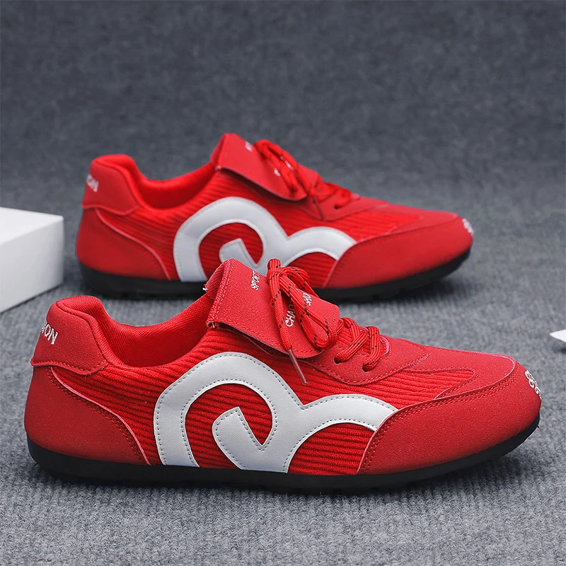 Оригинальные красные кроссовки для мужчин, дышащая низкая мужская обувь в стиле ретро, кроссовки, уличные повседневные кроссовки, большой размер 46, мужские кроссовки
Оригинальные красные кроссовки для мужчин, дышащая низкая мужская обувь в стиле ретро, кроссовки, уличные повседневные кроссовки, большой размер 46, мужские кроссовки