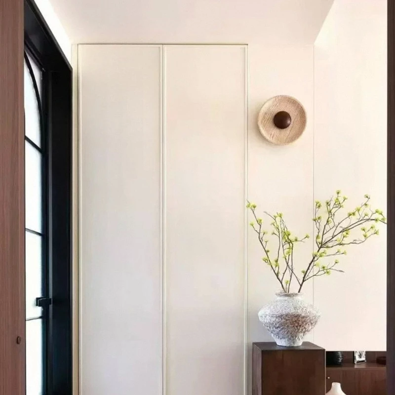 Wabi Sabi Wall Lamp Retro Mid Century Creative Log Style Wall Sconce for Homestay Bedroom Bedside Aisle Living Room
Wabi Sabi Wall Lamp Retro Mid Century Creative Log Style Wall Sconce for Homestay Bedroom Bedside Aisle Living Room