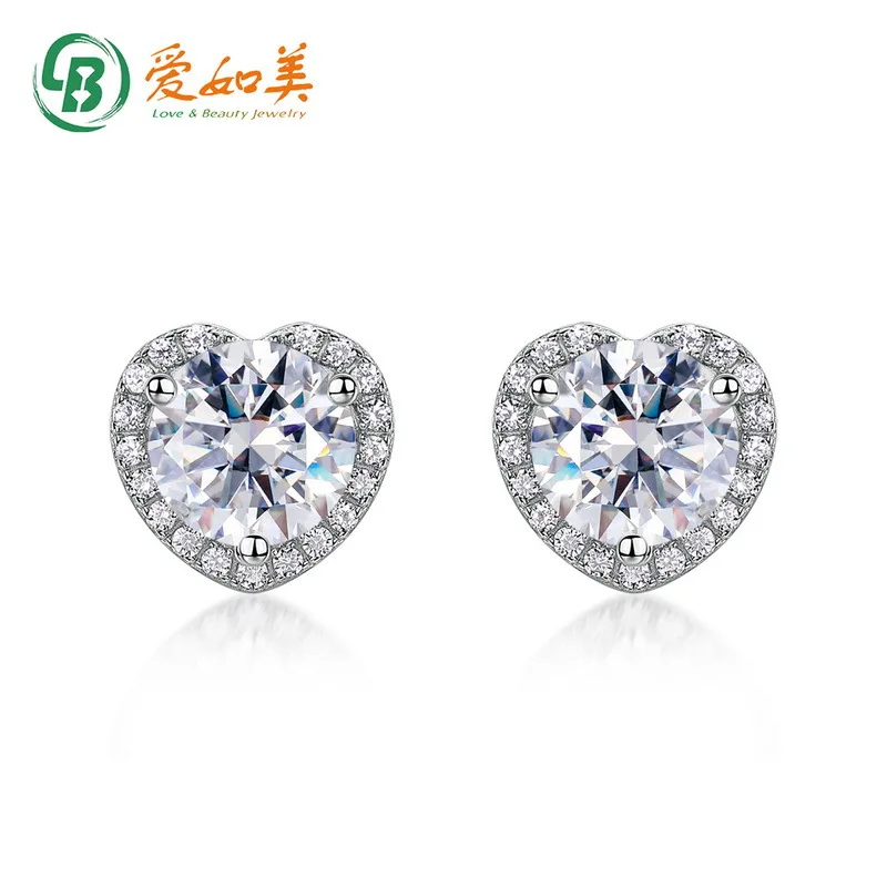 Popular Heart-shaped Mozambique Diamond Earrings with Light Luxury 18K Gold PT950 Platinum Silver Plated 7-layer Gold Earrings
Popular Heart-shaped Mozambique Diamond Earrings with Light Luxury 18K Gold PT950 Platinum Silver Plated 7-layer Gold Earrings