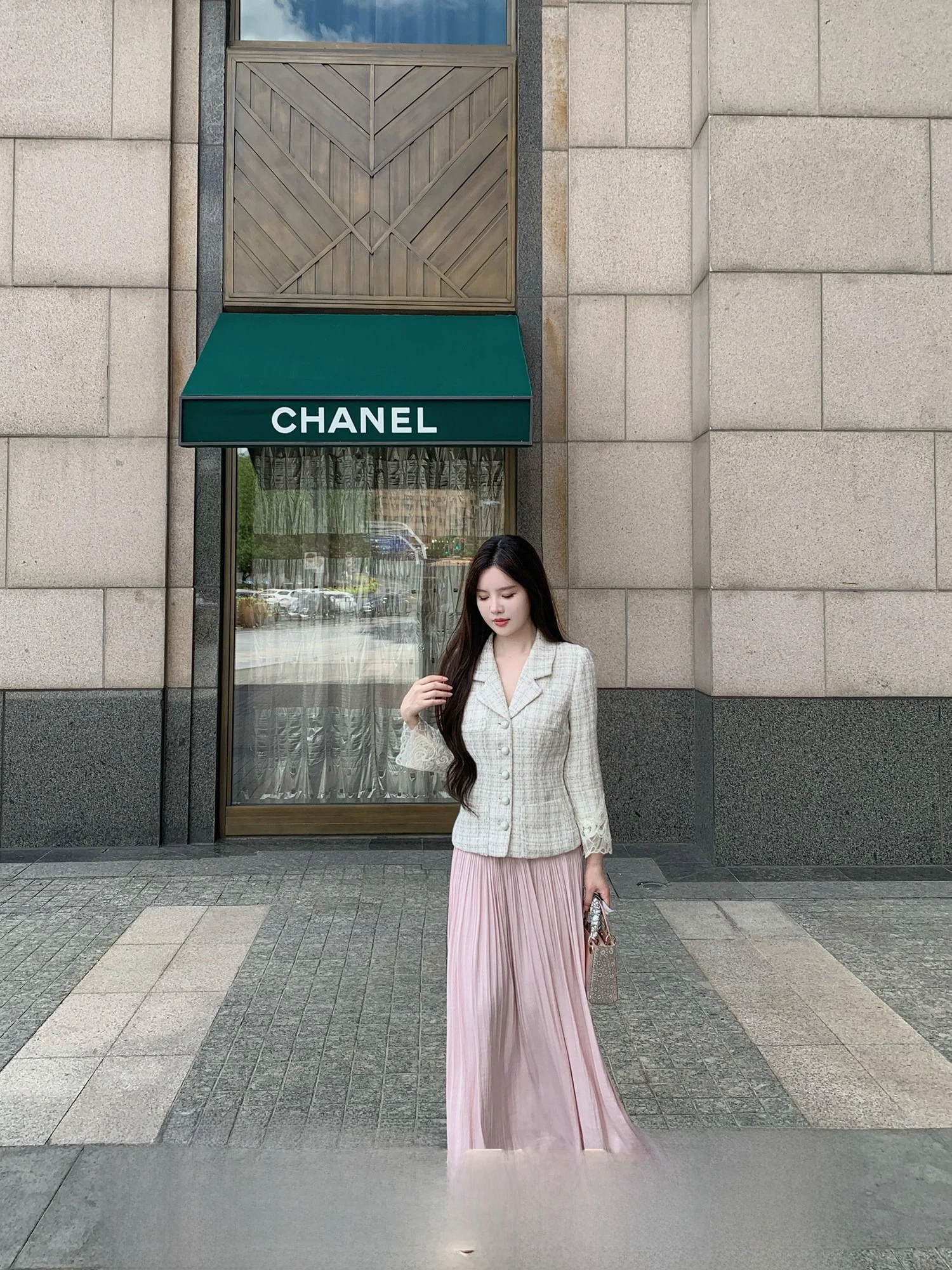 Винтажный твидовый комплект Ele ort Coat: топ и юбка в корейском стиле, женская модная осенняя коллекция, приталенный крой
Винтажный твидовый комплект Ele ort Coat: топ и юбка в корейском стиле, женская модная осенняя коллекция, приталенный крой