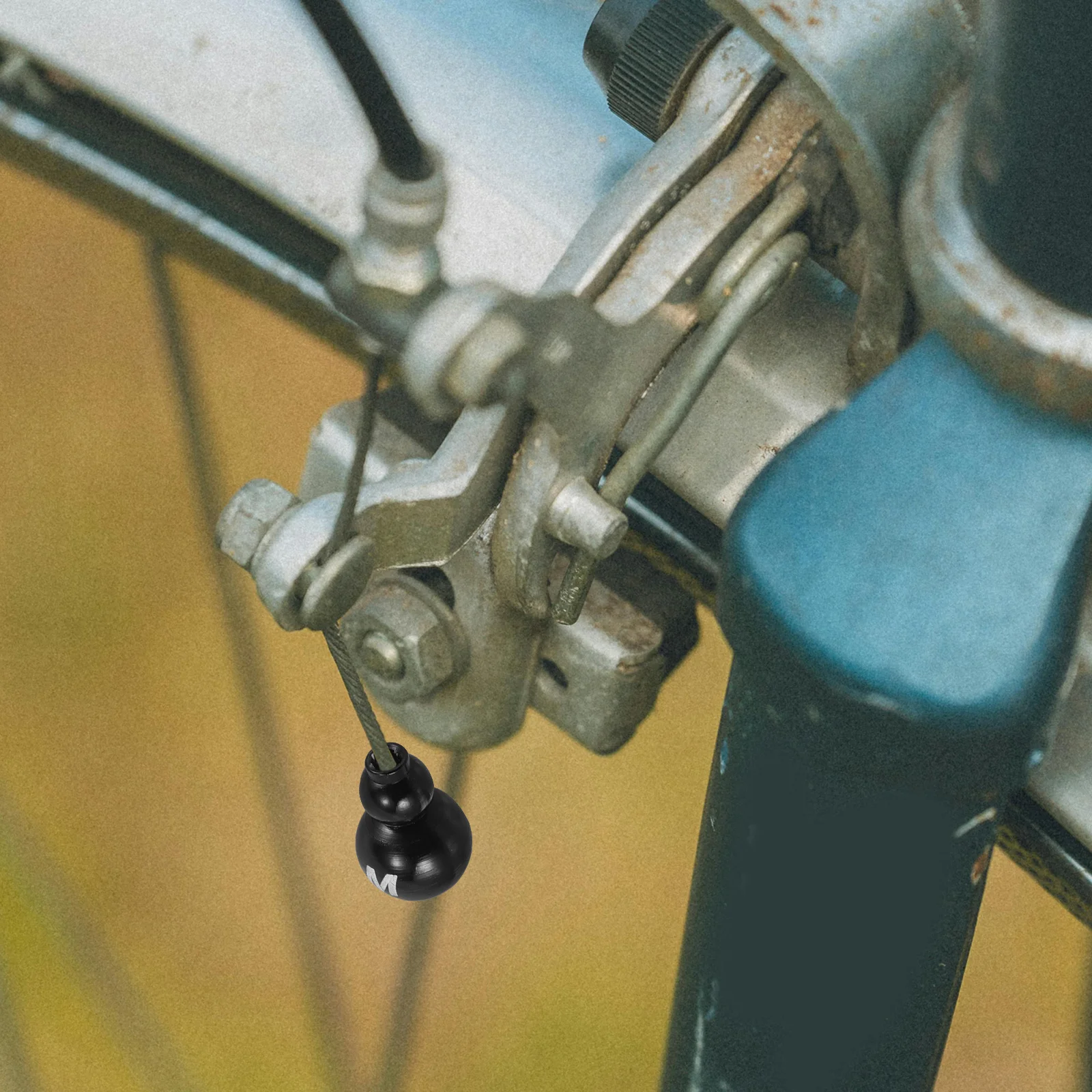 2Pcs Bicycle Cable End Caps Aluminum Alloy Brake Shift Cable Tips Universal Fit for Road Mountain Bikes Repair Accessories
2Pcs Bicycle Cable End Caps Aluminum Alloy Brake Shift Cable Tips Universal Fit for Road Mountain Bikes Repair Accessories