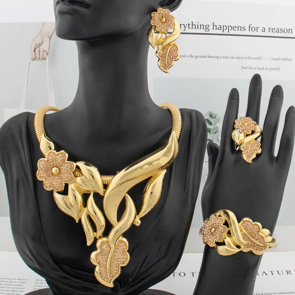 Luxury Flower Lady Jewelry Set Women 18k Gold Color Micro Inlaid Crystal Pendant Necklace Earrings Bridal Nigerian Accessories
Luxury Flower Lady Jewelry Set Women 18k Gold Color Micro Inlaid Crystal Pendant Necklace Earrings Bridal Nigerian Accessories