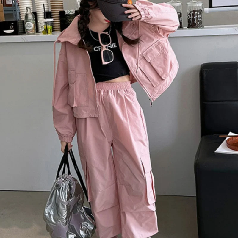 Girls Coat +Pants Kids Suits 2PCS/Set Cotton 2024 Pink Spring Autumn Cotton Jogging Suit Teenagers Children Clothing
Girls Coat +Pants Kids Suits 2PCS/Set Cotton 2024 Pink Spring Autumn Cotton Jogging Suit Teenagers Children Clothing